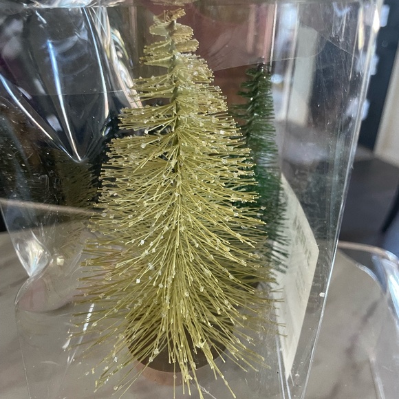 IKEA FEJKA SMALL BOTTLE BRUSH WINTER/XMAS TREES NEW - Picture 3 of 3